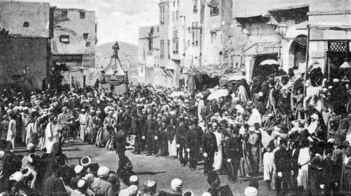 قصة الرحلة التاريخية لكسوة الكعبة من القاهرة لمكة.
