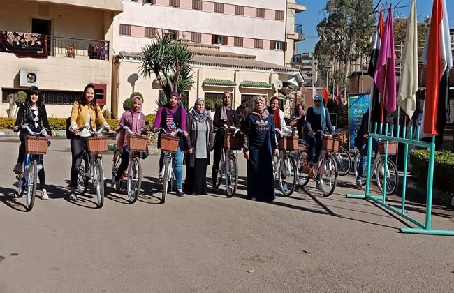 لأول مرة.. انطلاق مهرجان ركوب الدراجات بمدينة طالبات جامعة القاهرة - 