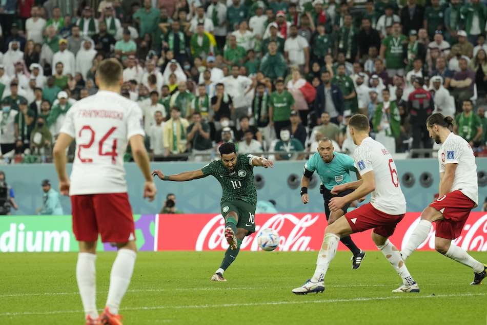 المنتخب-السعودي-يتلقى-صدمة-بالهزيمة-أمام-بولندا-في-كأس-العالم-