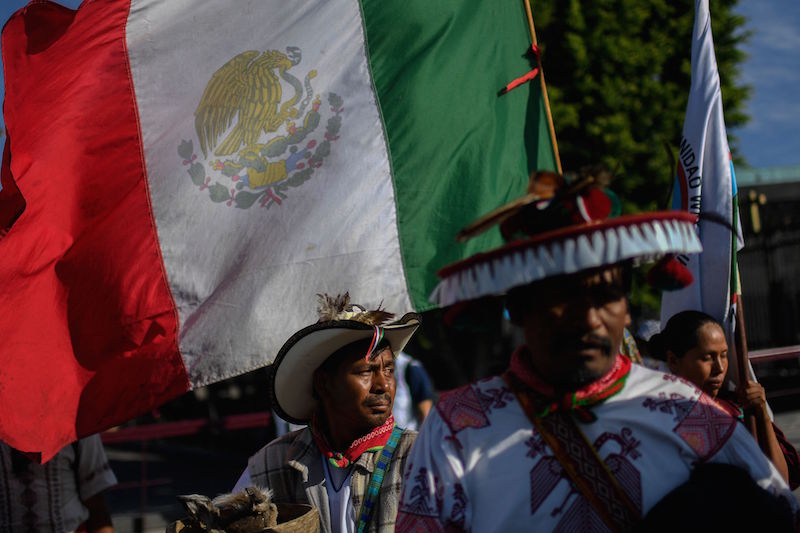 احتجاجات السكان الأصليين في المكسيك للمطالبة بإعادة أراضي لهم