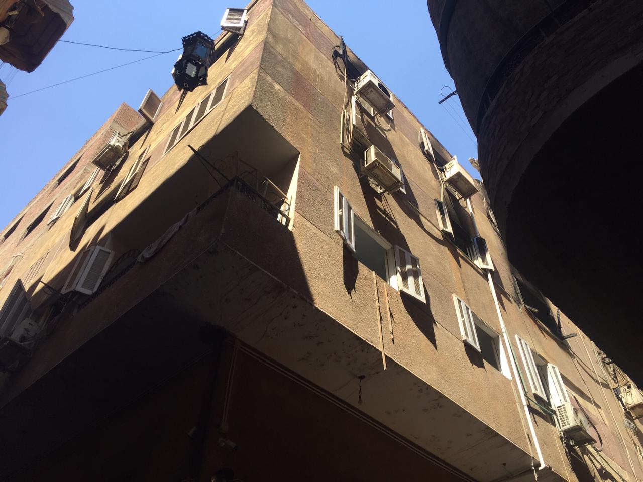 مشاهد من محيط كنيسة أبو سيفين بإمبابة بعد نشوب حريق بها