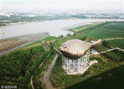 الصين تسعى لدخول برج "السمكة" إلى موسوعة جينيس بطول ٩٠ متر