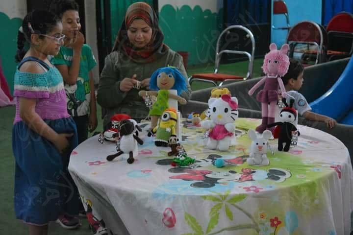 صيدلانية تحترف صنع فوانيس رمضان بالخيوط وشخصيات كرتونية مثل بوجي وطمطم -  بوابة الأهرام