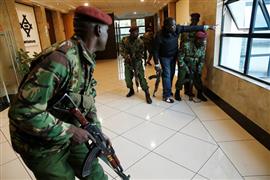 مسلحون يطلقون النار على مجمع تجاري بالعاصمة الكينية نيروبي