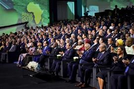 الرئيس السيسي في منتدى الاستثمار في إفريقيا بالعاصمة الإدارية الجديدة