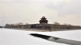 تساقط الثلوج فى مدينة بكين