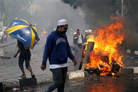 أعمال شغب تشهدها إندونيسيا بسبب نتائج الانتخابات