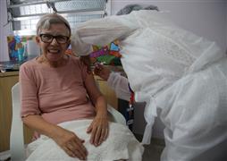 البرازيل تواصل حملات تلقيح المسنين وكبار السن ضد فيروس كورونا