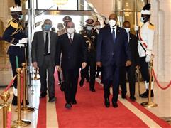 مراسم استقبال رسمية للرئيس السيسي بالخرطوم في مستهل زيارته للسودان