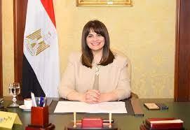 وزيرة الهجرة فخورة بأن أكون أول مسئول مصري يزور مدرسة نجيب محفوظ بميلانو فهي صرحًا عظيمًا  في الخارج