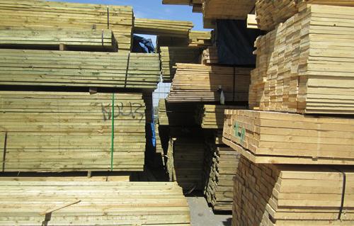 لجنة من تجار وصناع الأثاث بدمياط لاستيراد الأخشاب من السودان - بوابة الأهرام