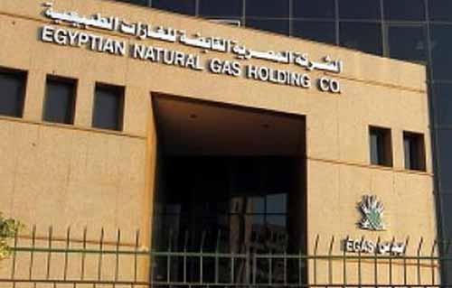 رويترز مصر تستهدف زيادة إنتاجها من الغاز الطبيعي إلى  مليار قدم في 