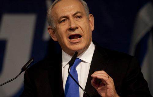 منافس نتنياهو الرئيسي في الانتخابات الإسرائيلية يركز على مؤهلاته الأمنية