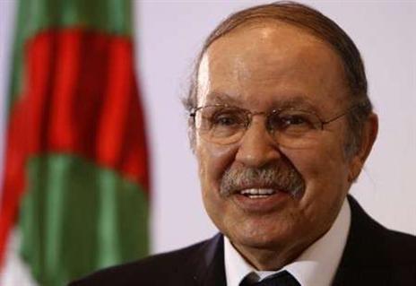 بوتفليقة يعلن رسميا ترشحه لخوض الانتخابات الرئاسية بالجزائر