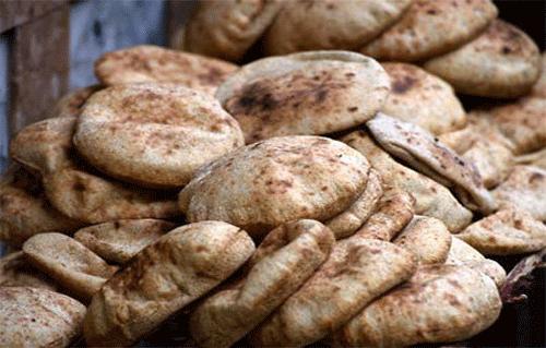 التموين  رغيف الخبز ما زال بـ قروش رغم ارتفاع التكاليف 
