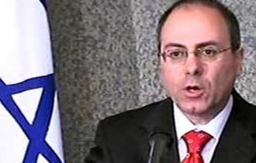 وزير إسرائيلى لم نتخذ أبدًا قرارًا بإيذاء عرفات بدنيًا