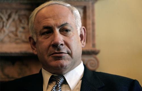 نتنياهو يتعهد بالتوسع في توزيع السلاح على المستوطنين الإسرائيليين