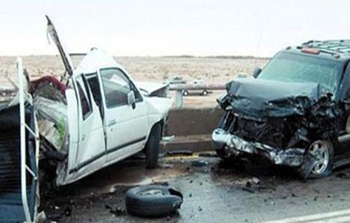 مصرع عامل وإصابة  آخرين في حادث مروري بطريق أسيوط الغربي بالفيوم