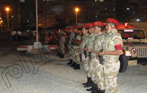 بالصور.. دوريات شرطة عسكرية لتامين شوارع بورسعيد وبورفؤاد - بوابة الأهرام