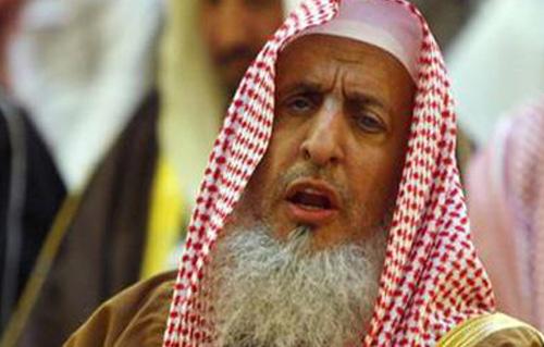 خطبة عرفات مفتى السعودية يحذر من انقسام الأمة الإسلامية ويؤكد حرمة الدماء