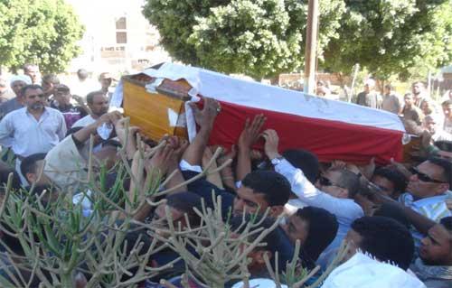 جنازة عسكرية بالمنوفية لتشييع شهيد الشرطة فى حادث شمال سيناء الإرهابى