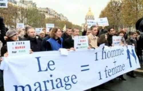 معارضو زواج المثليين بفرنسا يهددون بإغلاق شارع الشانزليزيه 24 مارس بوابة الأهرام 8755