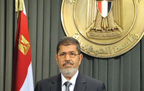 الرئيس مرسي يشهد اليوم الاحتفال بعيد العلم ويكرم  عالمًا من الفائزين بجوائز النيل والدولة التقديرية 