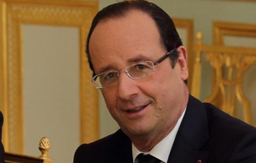 الرئيس الفرنسي يزور ضريح ومتحف الشاعر محمود درويش