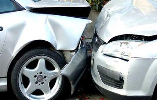 وفاة  من مصابى حادث تصادم سيارتين بمحافظة الغربية