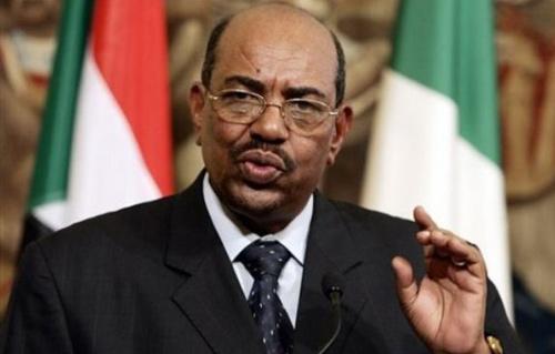 البشيرسأتولى ملف الإعلام بنفسي ورئيس تحرير جهاز المخابرات السوداني يعلق صدور صحيفة يومية