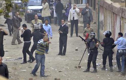 البلطجية يطلقون الرصاص بشكل عشوائى العياط تتحول لمدينة أشباح والأهالى يستغيثون بالشرطة
