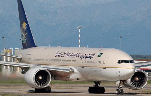الخطوط السعودية تعلن تخفيض أسعار تذاكر الرحلات الداخلية والدولية  