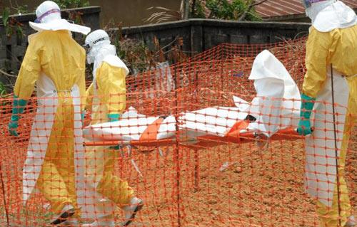 إطلاق المرحلة الثالثة من اختبارات اللقاح المضاد للإيبولا في غينيا  مارس