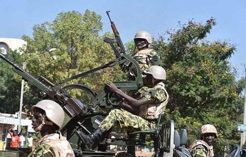الجيش في بوركينا فاسو يكرر التزامه بإقامة نظام انتقالي بالتشاور