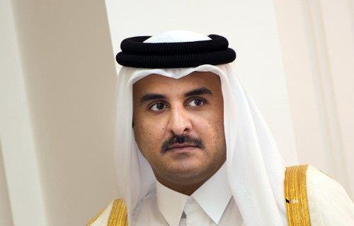 أمير قطر يوجه بعلاج  جريح وكفالة  آلاف يتيم من الشعب الفلسطيني