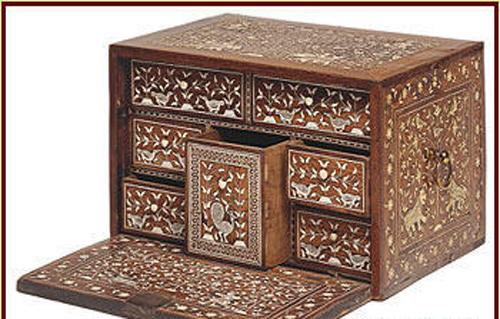 دراسة أثرية تكشف عن جماليات التحف الخشبية الإسلامية بالمتاحف القبرصية