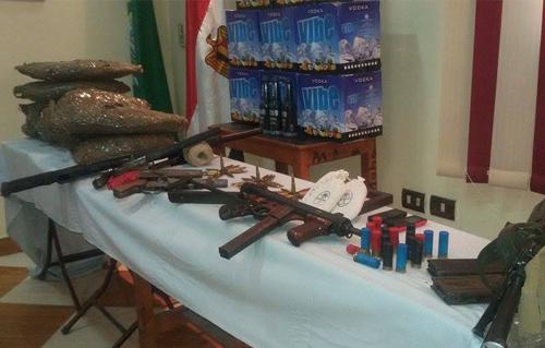 ضبط ورشة لتصنيع الأسلحة بقرية الدوير في أسيوط بداخلها رشاش و بنادق و طلقة