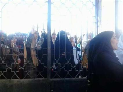 مظاهرات لطالبات بالأزهر للتنديد بفصل واعتقال زميلاتهن