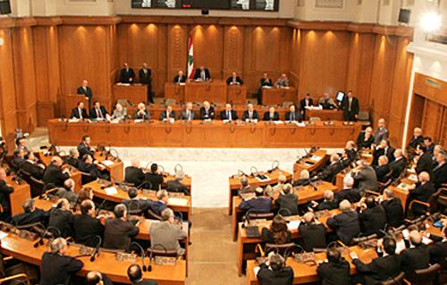 بري عدم التمديد لـالنيابي يوقع لبنان في الفراغ والشغور الرئاسي