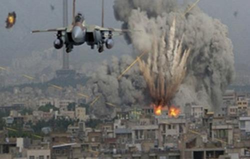 طائرات إسرائيلية تقصف موقعًا بحريًا تابعًا للقسام الفلسطينية في غزة