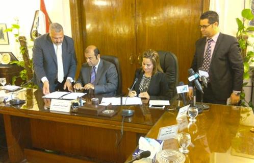بروتوكول تعاون مع  شركات عالمية لتنفيذ أول بورصة سلعية فى مصر