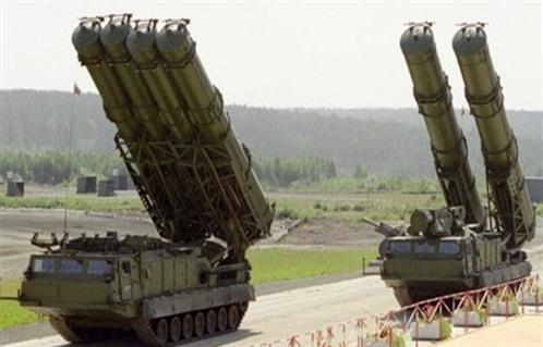 موسكو تدفع بـموسكافا وصواريخ إس إلى سوريا