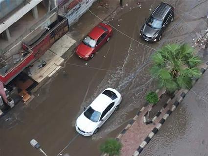  وصايا من المرور لتجنب الحوادث أثناء سقوط الأمطار 