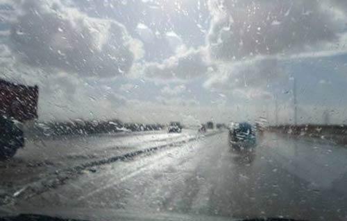 أمطار قاسم تضرب الإسكندرية وانخفاض في درجات الحرارة