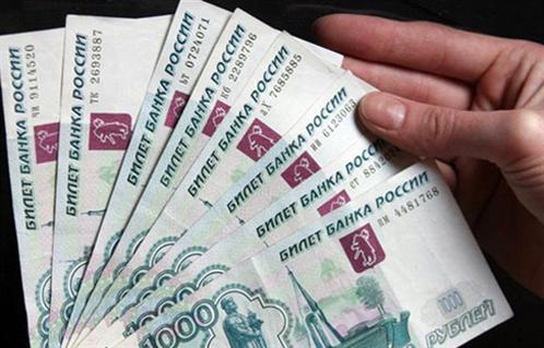 البنك المركزي الروسي يسمح مجددا ببيع العملات الأجنبية للمواطنين اعتبارا من اليوم