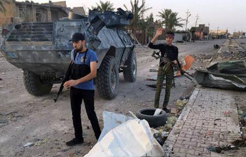 قوات الأمن العراقية تحبط عملية إرهابية بواسطة سيارة مفخخة في مدينة تكريت