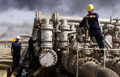 الحكومة الليبية المؤقتة تعلن السيطرة على  من المنشآت النفطية