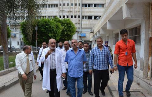 بالصور محافظ كفر الشيخ يتفقد المستشفى العام ويقرر نقل قسم الأشعة