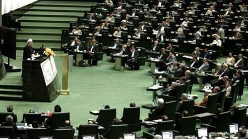 مؤيدون للإصلاح ينتقدون استبعادًا جماعيًا لمرشحين في انتخابات البرلمان الإيراني