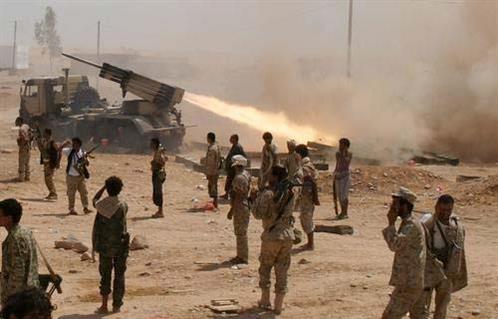 مقتل  من مليشيات الحوثي وصالح و من القوات الحكومية في جبهات القتال بتعز